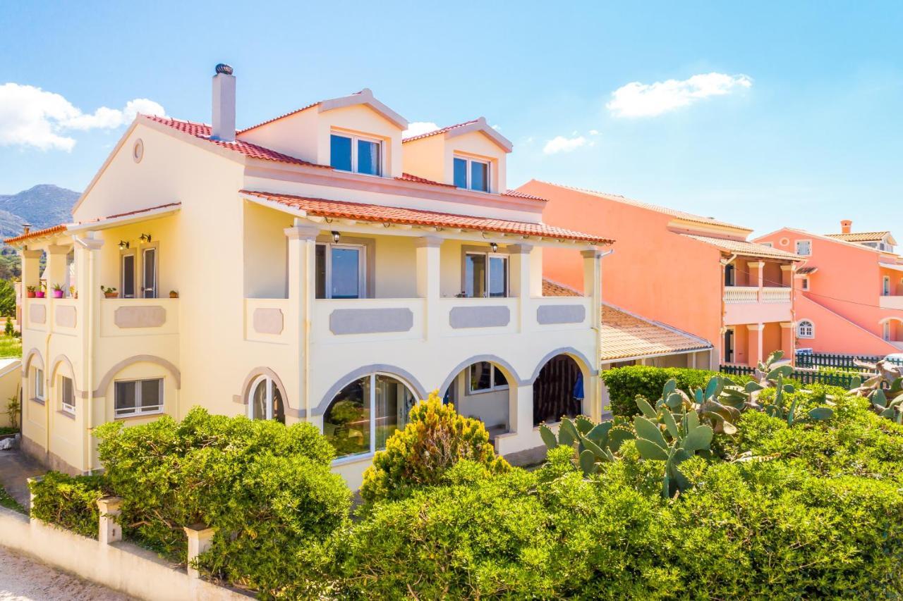 Dream Beach House Akharavi Extérieur photo